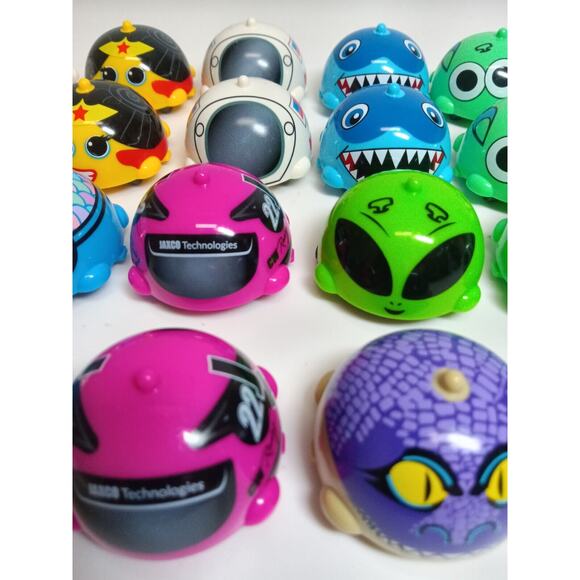 Roller Botz Collectible Slide Racing Toy (Lot Of 18) Fidget Toy - Picture 4 of 7